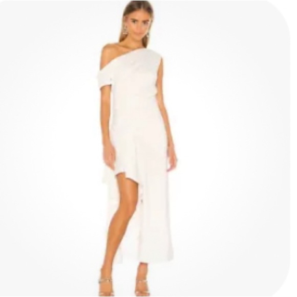 NWT Elliatt Revolve Pallas White dress Size Medium